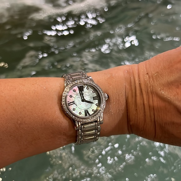 David Yurman 30mm classic Stainless Steel -Quartz Mother Pearl Dial w/Diamond - Picture 4 of 12